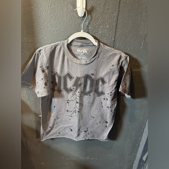 AC/DC Tops - AC/DC Black and Gray Short Sleeve Crop Tee
